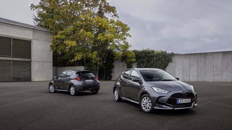 İlk tam hibrit Mazda yolda