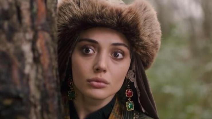 Alparslan Karaca kimdir Alparslan Büyük Selçuklu Karaca Hatunu kim oynuyor Rabia Soytürk canlandırıyor Rabia Soytürk kaç yaşında