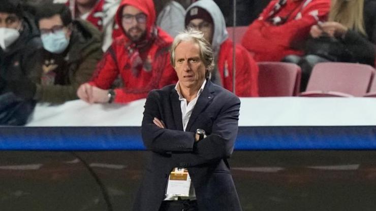 Fenerbahçe ile adı geçen Jorge Jesus Benficadan ayrıldı