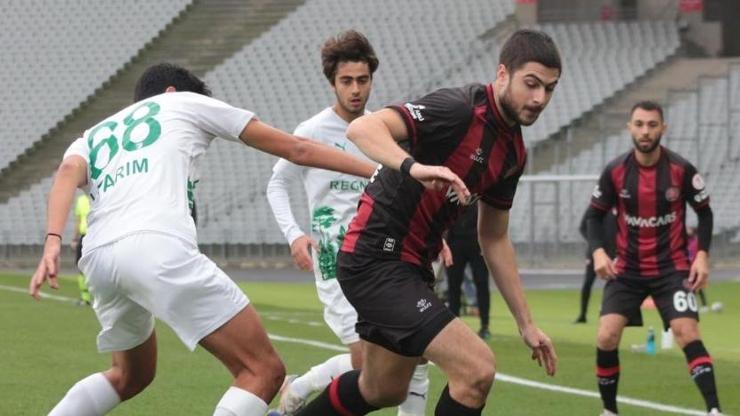 Karagümrük 4 golle tur atladı