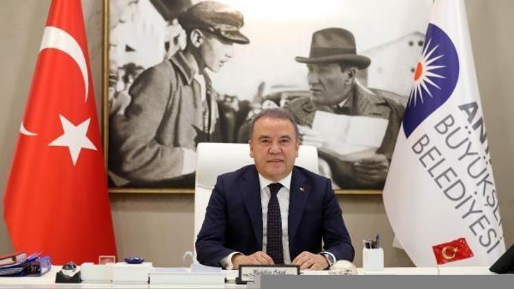 Başkan Böcekten yeni yıl mesajı