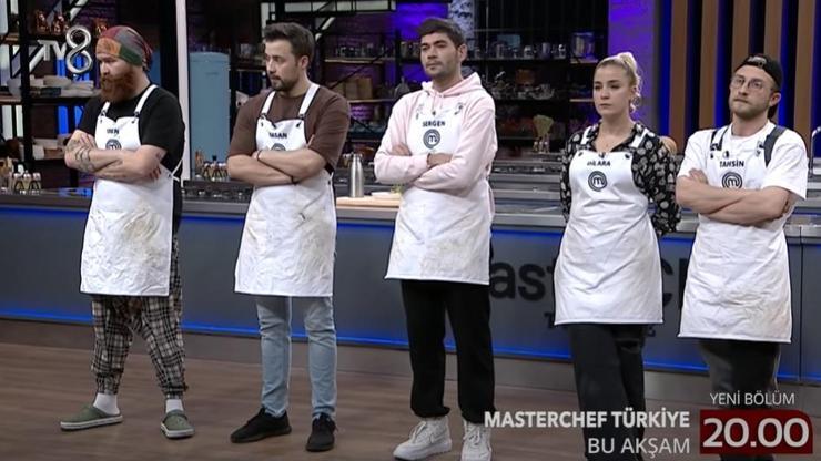 Son dakika: MasterChef ilk dörde kim kaldı MasterChef ilk finalist belli oldu Masterchefte kim önlük aldı