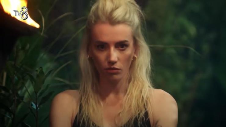 Survivor Gizem Kerimoğlu elendi mi Survivor 2022 All Star Gizem kimdir Gizem Kerimoğlu instagram adresi