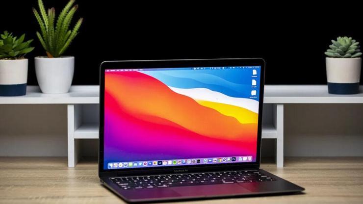 Apple’ın mini LED planlarına askıya alındı