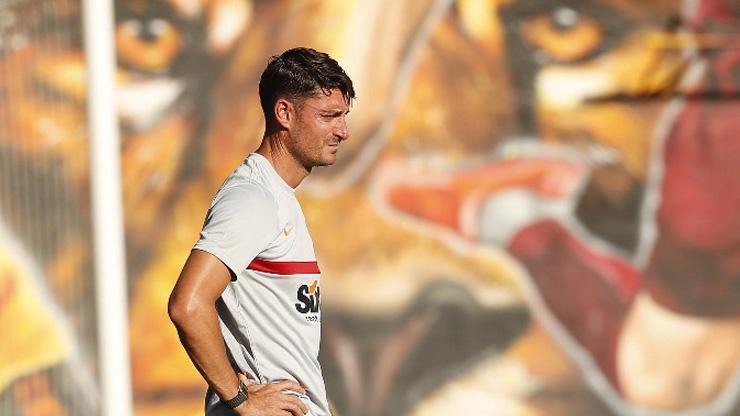 Son dakika... Albert Riera, Torrentin ekibine katıldı