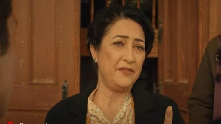 Gönül Dağı dizisi Gülsüm kimdir Gönül Dağı dizisindeki Gülsüm kaç yaşında Ulviye Karaca diziden ayrıldı mı