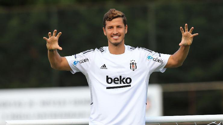Son dakika... Konyaspor, Beşiktaşlı Salih Uçanı istiyor