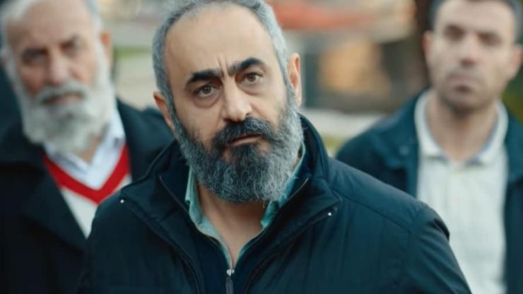 Üç Kuruş Baybars kimdir Üç Kuruş Baybars gerçek ismi Kadir Çermik canlandırıyor Kadir Çermik kaç yaşında