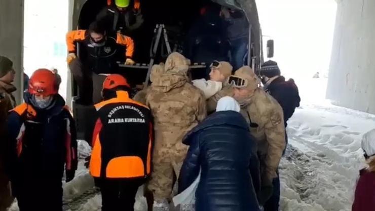 Arnavutköyde hastalanan bebeği hastaneye jandarma ulaştırdı