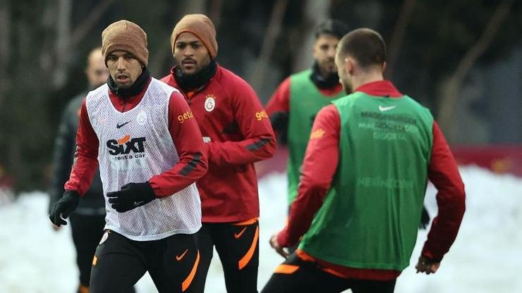 Galatasarayda 3 futbolcunun sakatlığı var