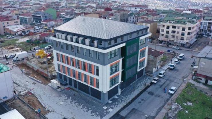 Başakşehirin ilk gençlik merkezi açılıyor