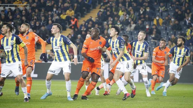 Emre Belözoğlu Fenerbahçeyi üzdü