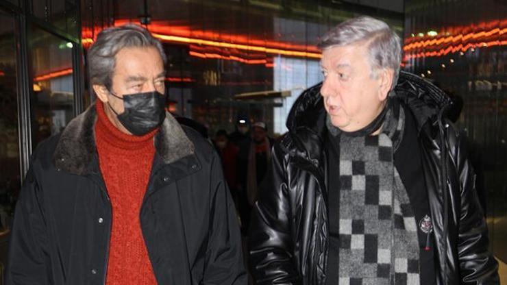 Kadir İnanır ile dostu Faik Çetiner bir arada