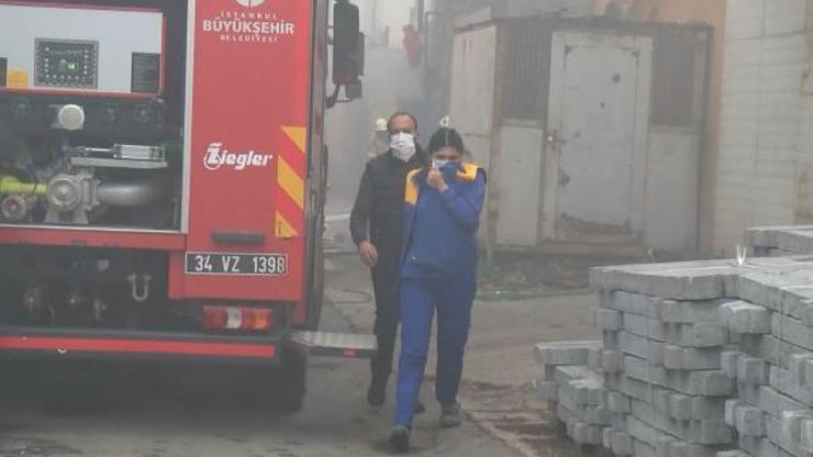 Pendikte geri dönüşüm merkezinde yangın