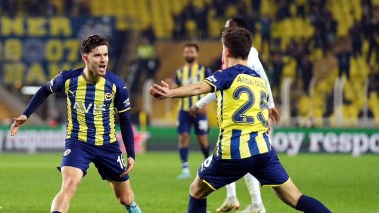Fenerbahçe 15 yıl sonra Kadıköyde 3 gol yedi