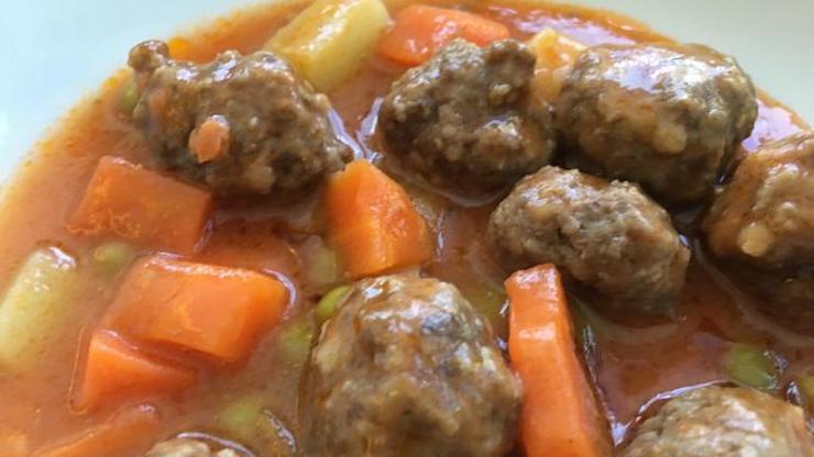 Sulu köfte tarifi: Sulu köfte nasıl yapılır İşte sulu köfte yapılışı..