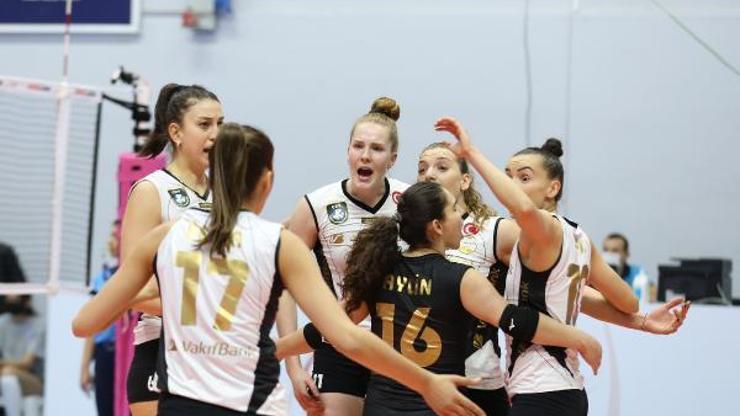 VakıfBank set vermeden kazandı