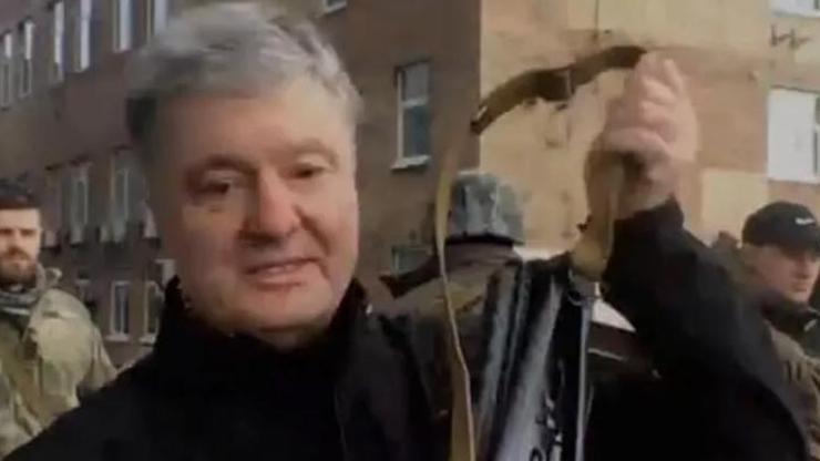 Poroşenko Rus birliklere seslendi: Ülkemizden defolun