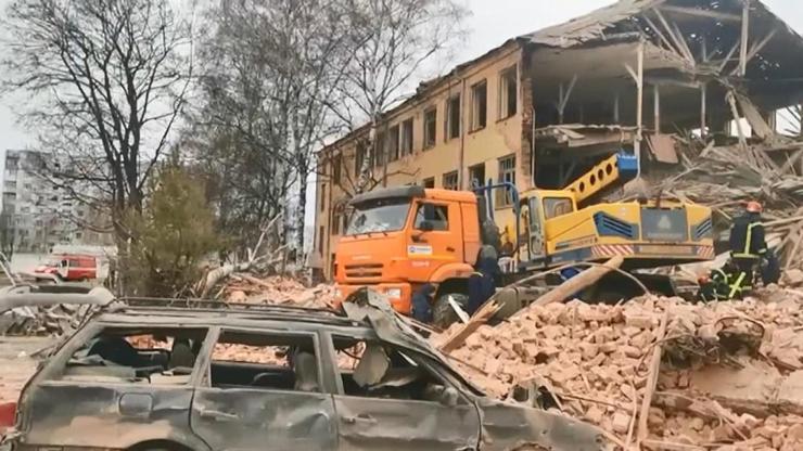 Yüzlerce yabancı öğrenci Ukraynanın Sumi kentinde mahsur kaldı