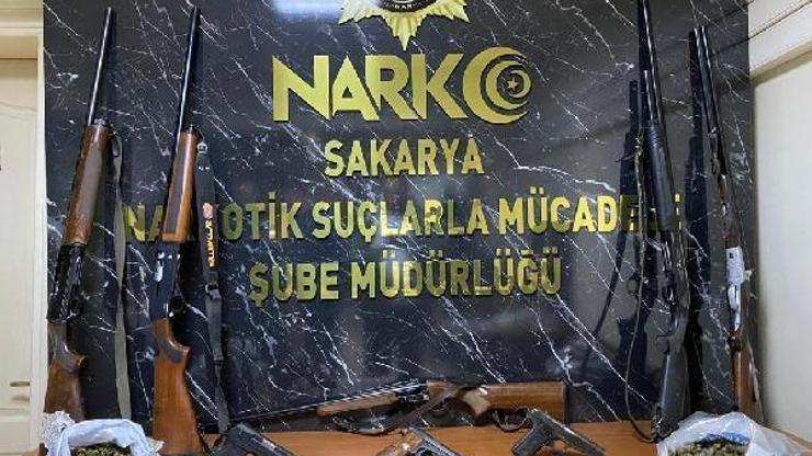 Sakarya’da uyuşturucu operasyonu: 3 gözaltı