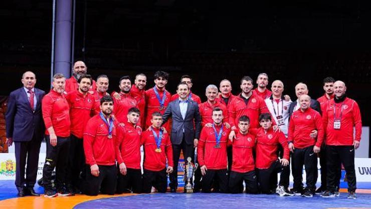 U23 Avrupa Güreş Şampiyonası’nda Türkiye Avrupa ikincisi oldu