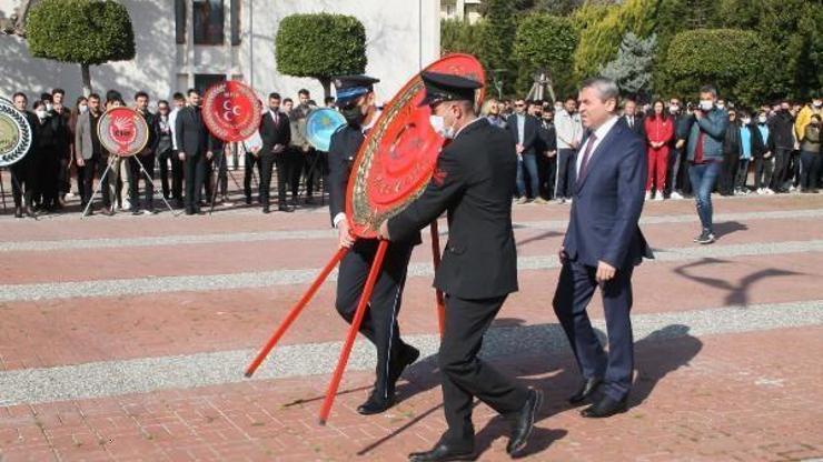 Temsili anıtta şehitler için dua okundu