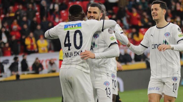 Kasımpaşalı Mulekadan 6 maçta 7 gole katkı