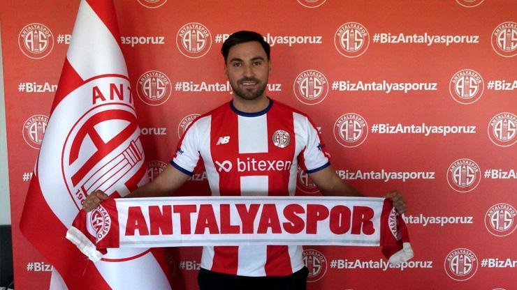 Son dakika... Sinan Gümüş: Fenerbahçede kadro dışı kalınca tüm teklifleri reddettim