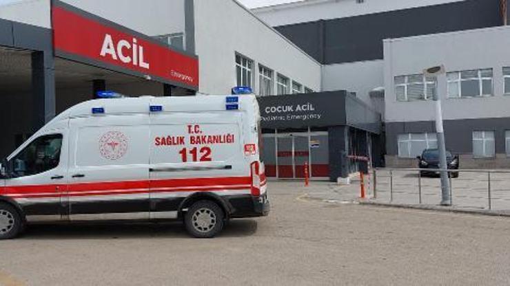 14 öğretmen ile 40 öğrenci gıda zehirlenmesi şüphesiyle tedaviye alındı