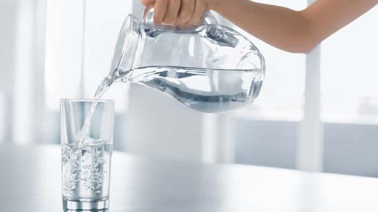 “İftar ile sahur arasında 2,5 litre su içilmeli”