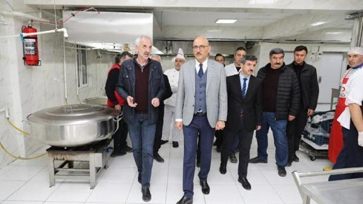 Vanda, Ramazan ayında ihtiyaç sahibi ailelere yemek dağıtılıyor