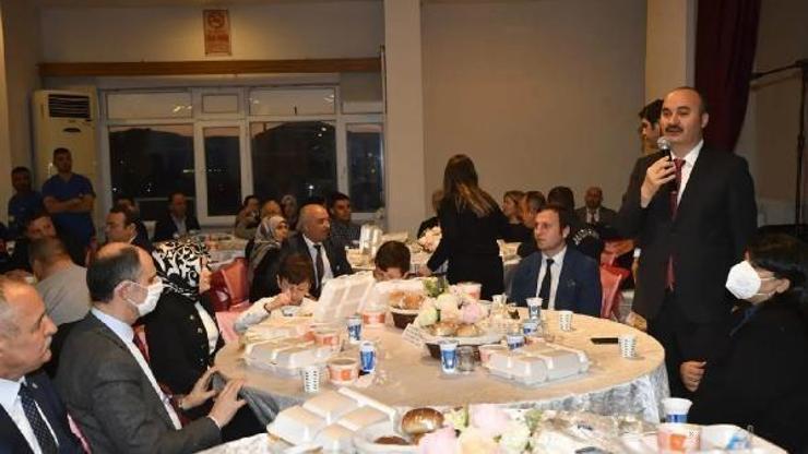 Edirne Valisi Canalp, İpsala Aşevi’nin iftarına katıldı