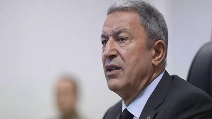 Son dakika... Karadenizde tespit edilen mayınlarla ilgili Bakan Akardan açıklama