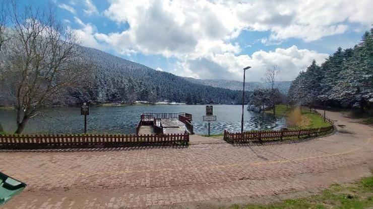 Gölcük Tabiat Parkında kar yağışı