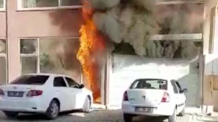 Bahçede giyim mağazasında çıkan yangın söndürüldü, maddi hasar meydana geldi