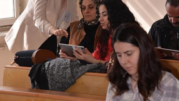 Fen bilgisi öğretmenleri Z kuşağı için bilgisayar oyunları öğreniyor