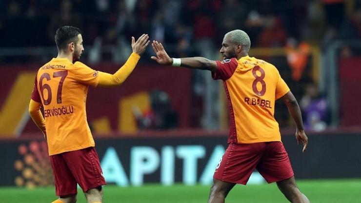 Galatasaray Babel ve Halilin golleriyle kazandı