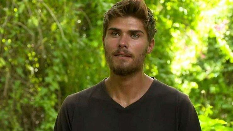 Survivor Barış Murat Yağcı: Üvey babamdan gelen haber beni dibe çekmişti