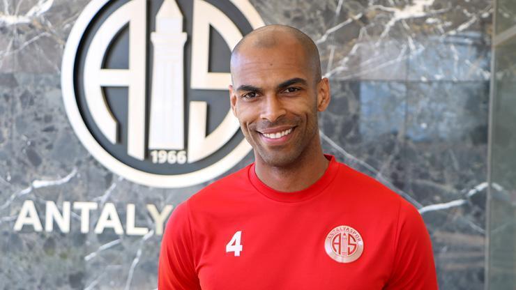 Son dakika... Naldo: Nuri Şahin istikrarını sürdürürse çok başarılı olacak