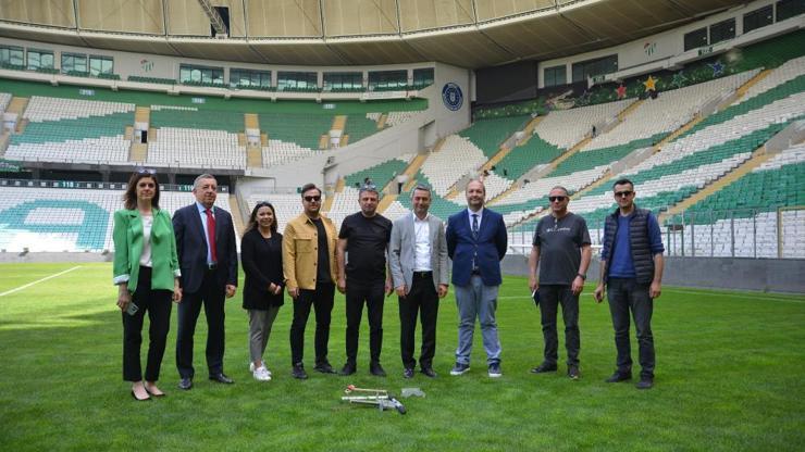 Bursaspor’da çim sahalar yenileniyor