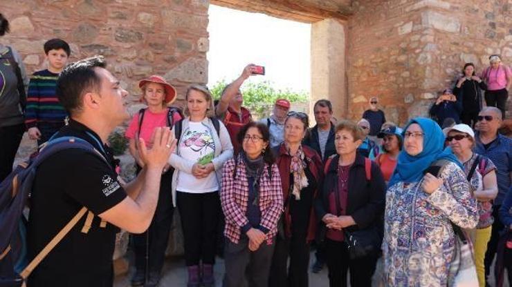 ‘Tarihten Doğaya Bursa’ yürüyüşünün yeni rotası İznik oldu
