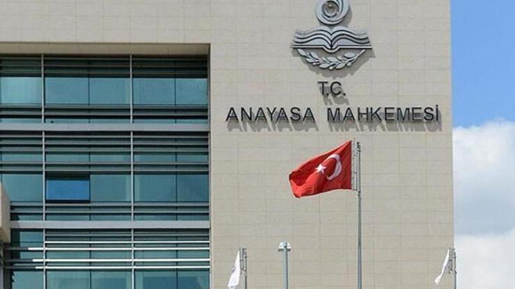 AYM Başkanı Arslandan OHAL KHKları açıklaması