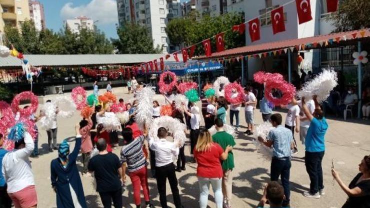 Özel çocuklardan gösteri