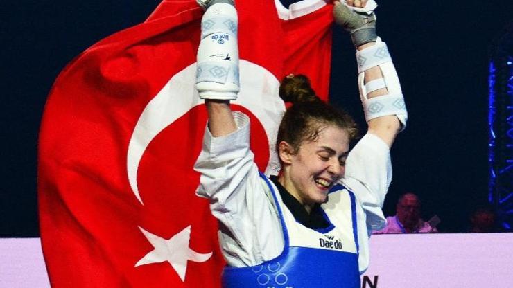 Tekvandoda millilerden 5 altın, 1 gümüş, 1 bronz madalya
