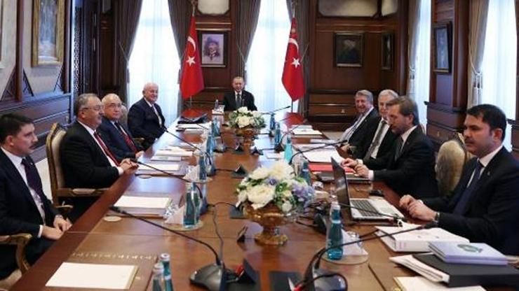 Yüksek İstişare Kurulu Toplantısı sona erdi: İletişim Başkanı Altundan açıklama