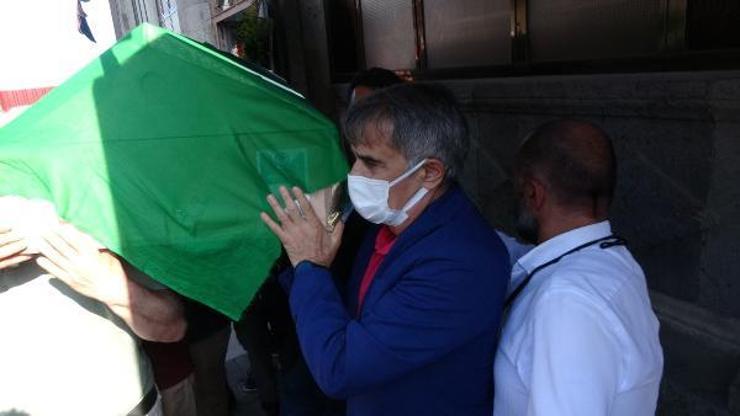 Şenol Güneş’in kayınvalidesi toprağa verildi