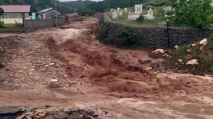 AFADdan 5 il için sel uyarısı