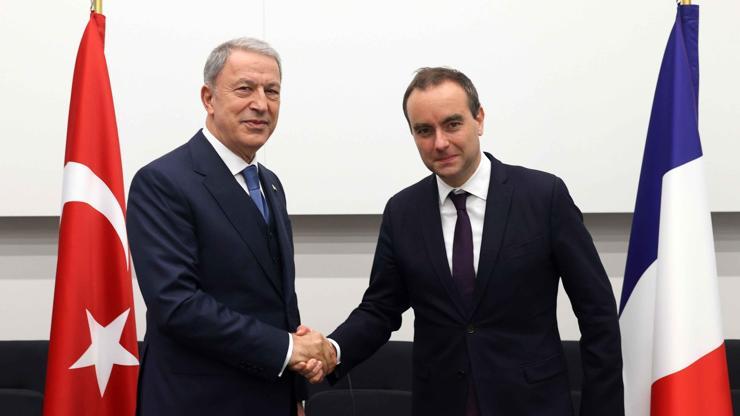 Bakan Akardan Brükselde kritik temaslar