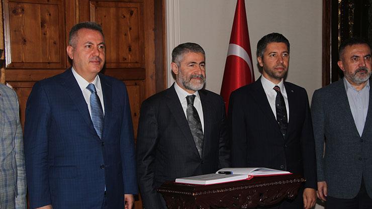 Hazine ve Maliye Bakanı Nebati, Adanada