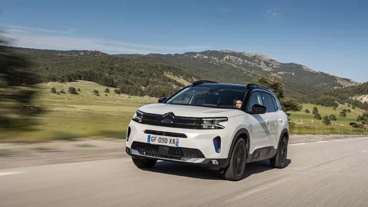 Makyajlı Citroen C5 Aircross satışa çıktı